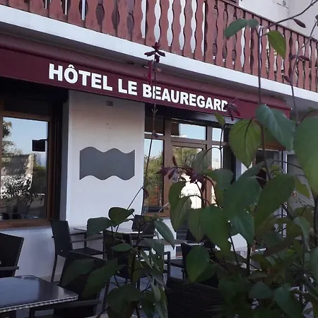 Le Beauregard 3* 디본느레방